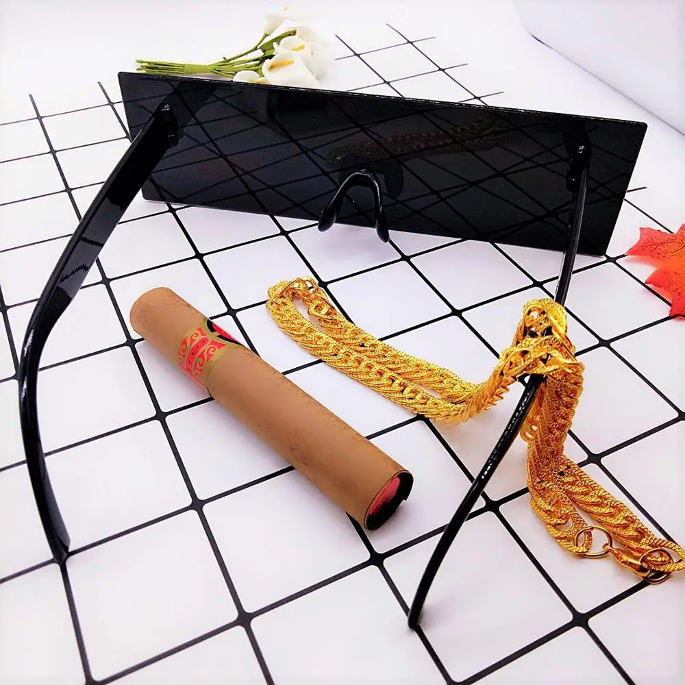 Новые очки с Thug Life солнцезащитные IT черные пиксельные мозаичные новинка приколы