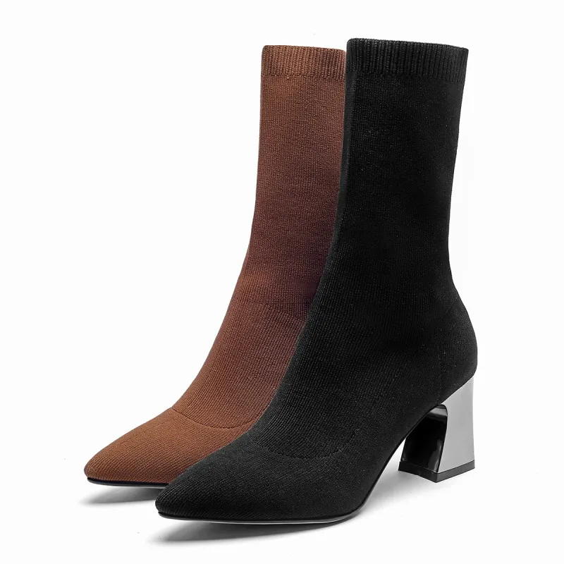 Однотонные эластичные ботинки на высоком каблуке с острым носком большой размер