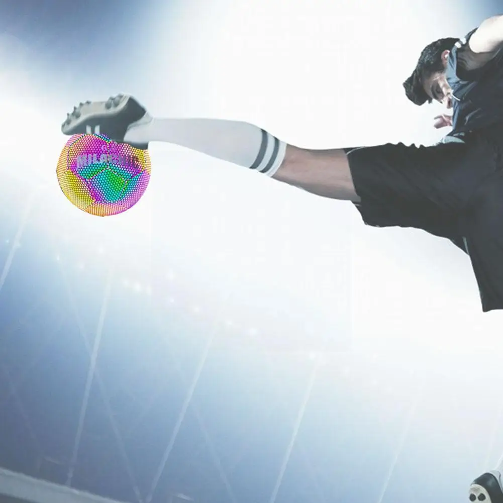 

Светящийся футбольный мяч, ночсветильник для футбола, светящийся мяч для мужчин и женщин, светящийся мяч для тренировок E4b9