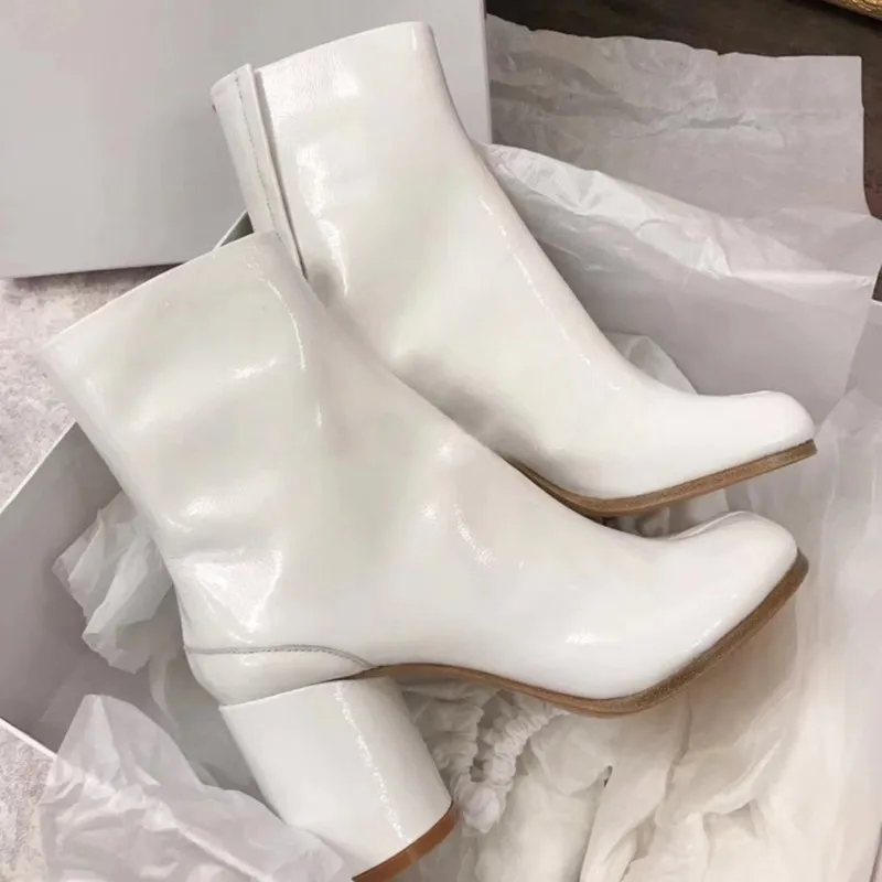 white patent leather Luchfive/светоотражающие женские ботинки из лакированной кожи с блестящим лазерным носком; модные водонепроницаемые ботильоны на высоком толстом каблуке - Цвет: white patent leather