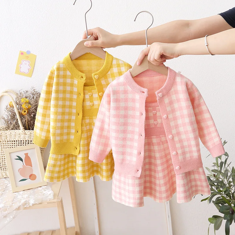 

Baby Girl Winter Clothes New Brand Sweater Set Two-piece Plaid Knitted Thick Warm Sweater Skirt Children's Spring Clothing Suit