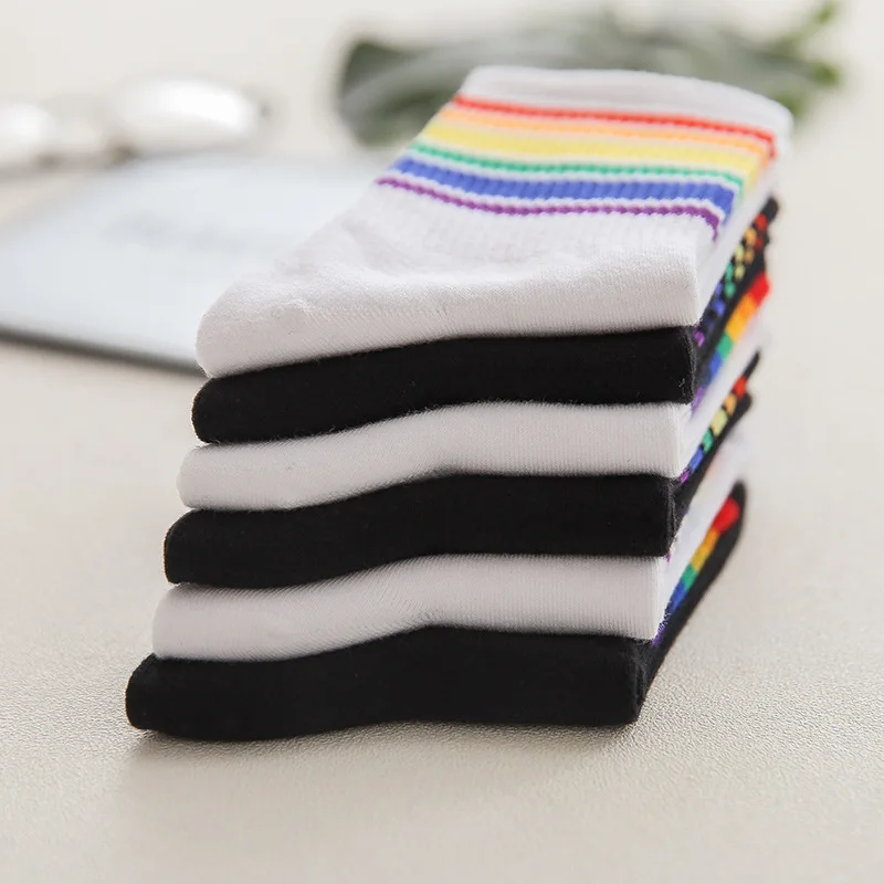 Зимние женские носки хлопковые в радужную полоску Рождественская мода теплые