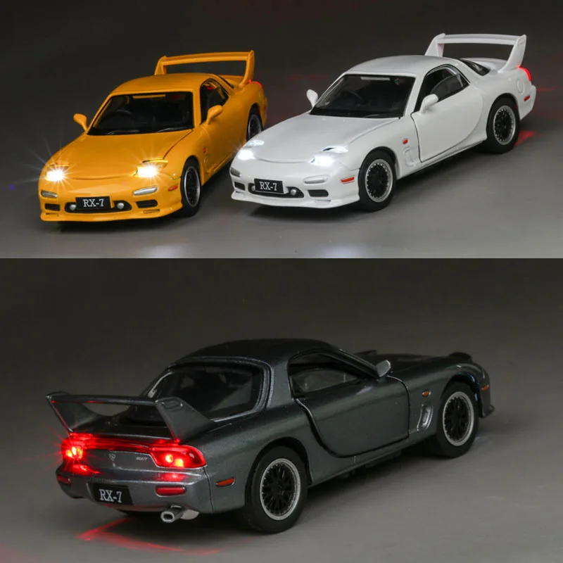 

1:32 Mazda RX7 Simulation Car Model Alloy Car Die Cast Toy Car Model Pull Back Children'S Toy Boys Collectibles Gift CT0100
