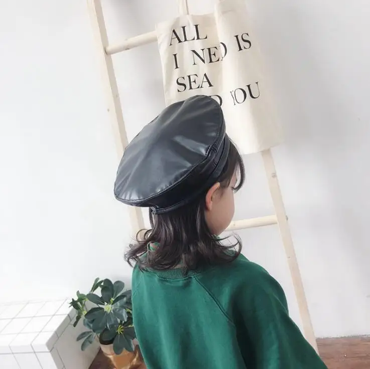 Брендовый Модный милый берет из искусственной кожи женская шапка детский бини