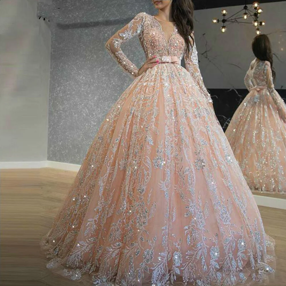 

Sparkly Sequined Appliques V-Neck Ball Gown Quinceanera Dress With Bow Sashes Long Sleeve Sweet 16 Prom Party Dress