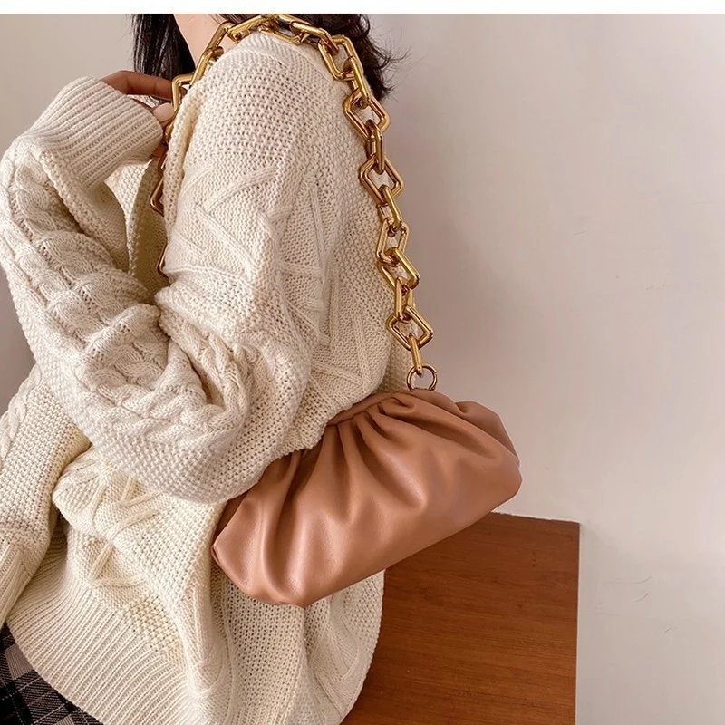 

Elegant Female Soft Crossbody Bag Leather Handbag Vintage Chain Shoulder Messenger Bag
