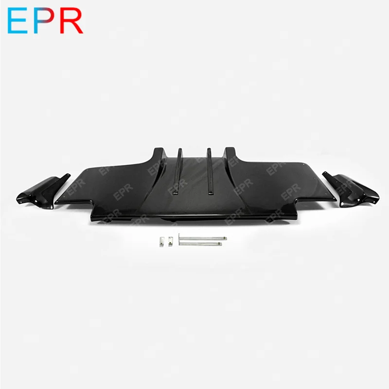 TS Style Type 2 Carbon Fiber Glossy Finished Rear Diffuser w/ Metal Fitting For Nissan R32 Skyline GTR Car Accessories kit(5pcs) |