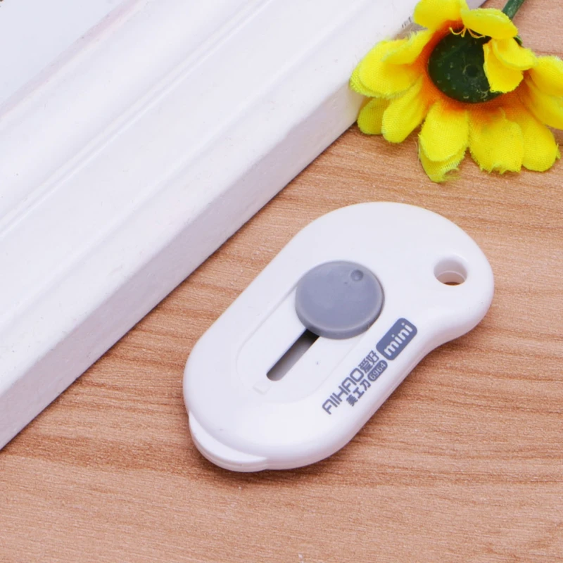 

Cute Solid Color Mini Portable Utility Knife Paper Cutter Office Stationery G92E