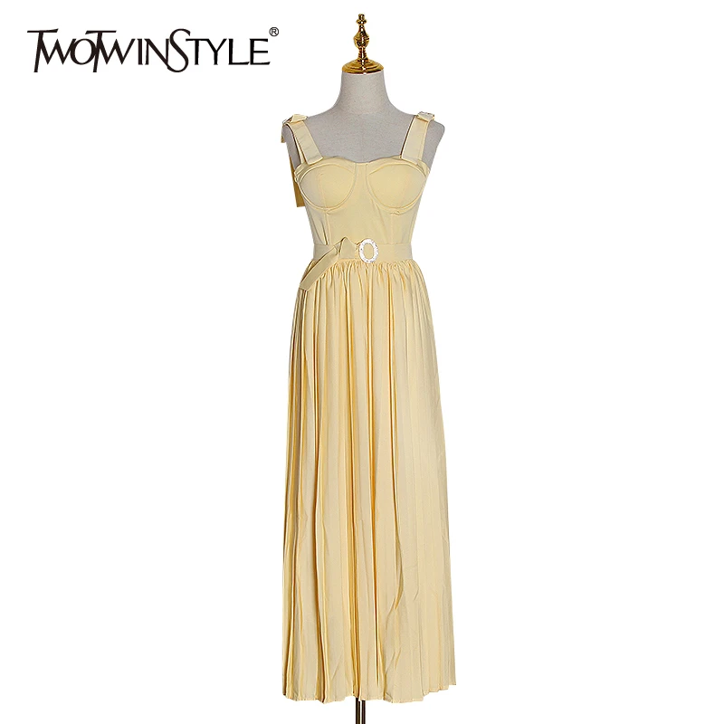 Платье без бретелек TWOTWINSTYLE элегантное Плиссированное миди платье с высокой