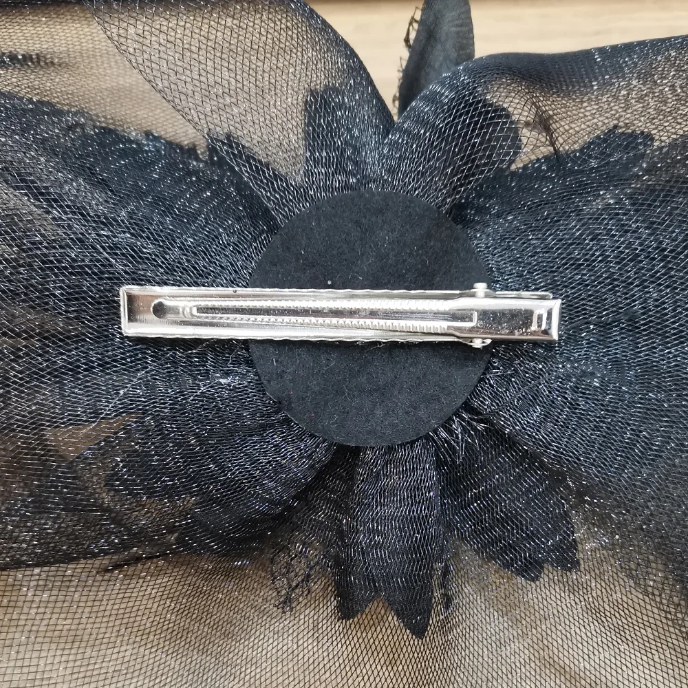 

Bride Fedoras Hair Clip Lady Barrettes Headband Women Mesh Yarn Flower Hair Pins Hat Female Fashion Headwear Hair Accessories