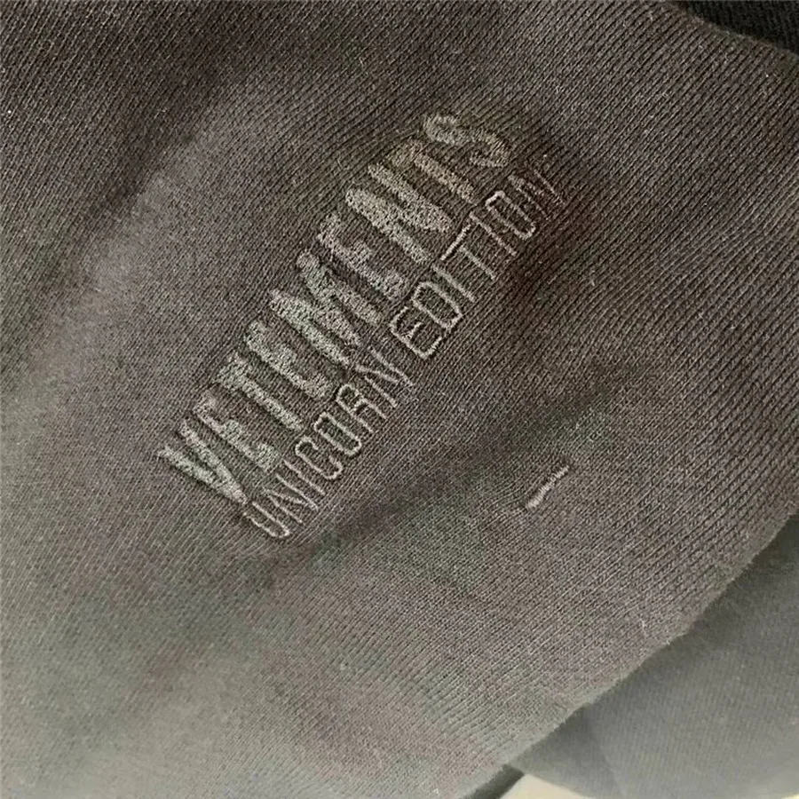 

Reflective Letters THE Vetements Hoodie Men Women Best Quality Hooded Embroidered Mark VTM Sweatshirts Sweatshirt