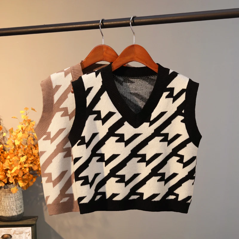 

Argyle Knitted Sweater Vest Women 2020 Autumn Winter V Neck Sweaters and Pullovers Korean Geometry Houndstooth Vintage Vest Top
