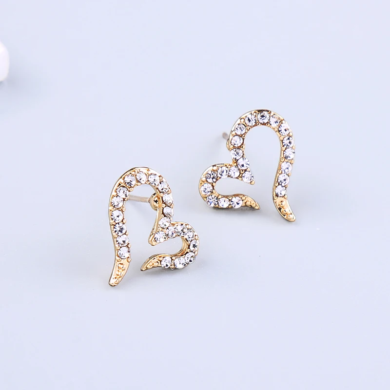 Изысканные серьги гвоздики с открытым сердцем и кристаллами для женщин подарки