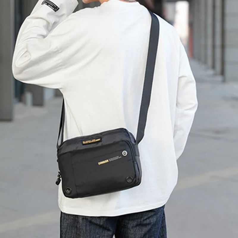 

Small Man Shoulder Bag Men's Messenger Bag New High Quality Male Handbag Waterproof Light Nylon Business Travel Crossbody Bag