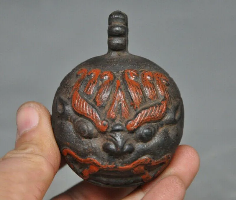 

wedding decoration Tibet Buddhism Bronze Painted animal lion Foo dog beast head statue amulet Bell