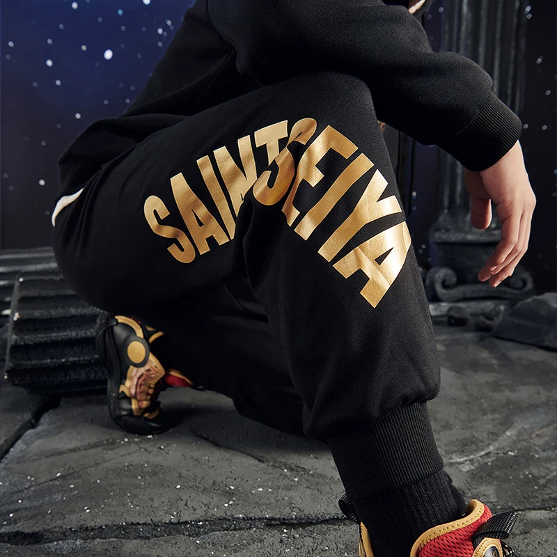 

Sportswear & Accessories