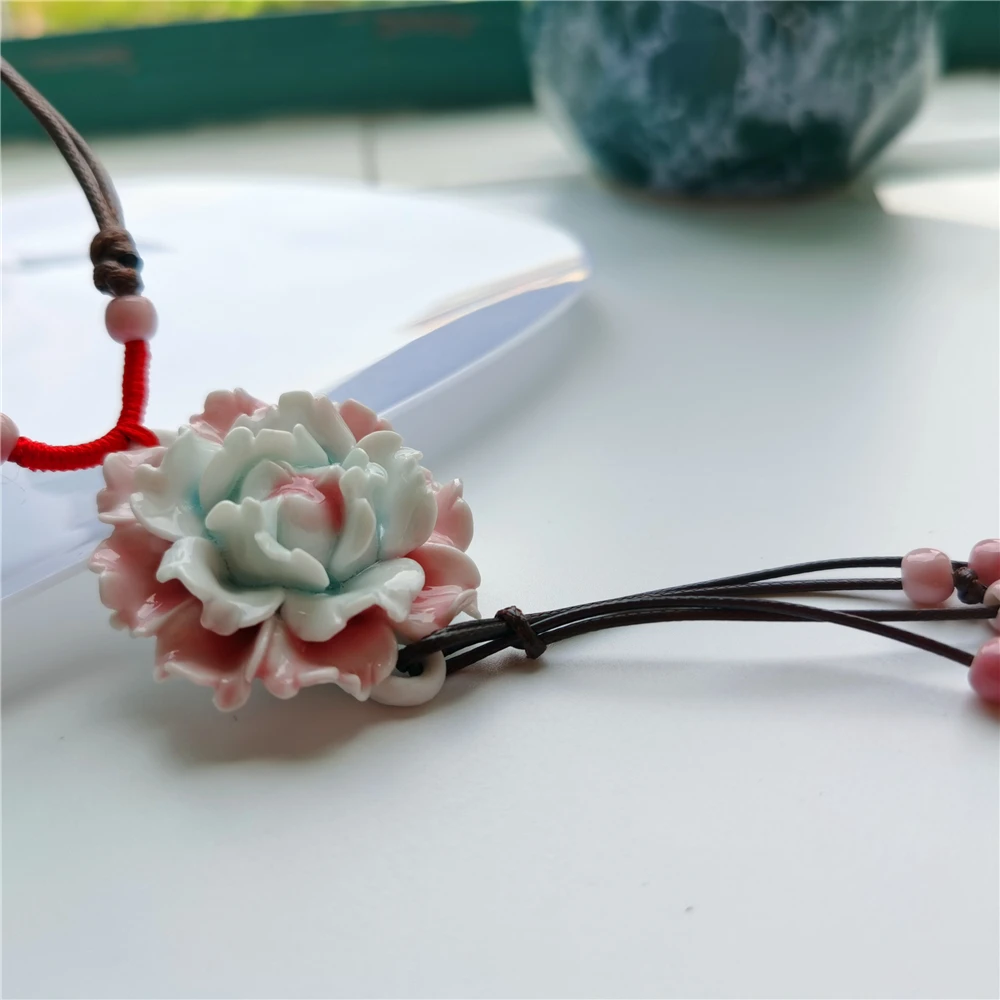 Женское ювелирное изделие керамическое ожерелье с подвеской ручная работа