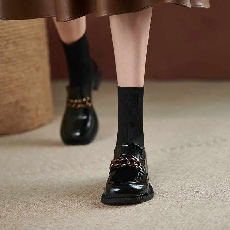 

2021 Autumn and Winter New Fashion and Comfortable All-match British Style Thin Retro Elastic Socks Boots Female Martin Boots