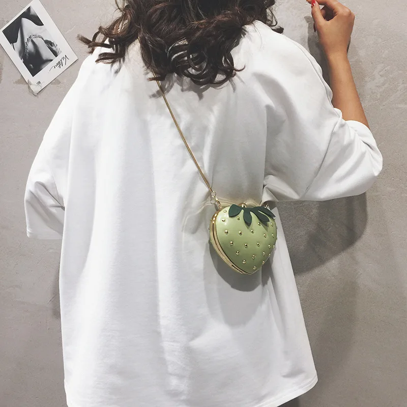 

Girls Kawaii Shoulder Bag Strawberry PU Leather Mini Chain Messenger Bag Women Girl Cute Handbags Cosplay Lolita Bag