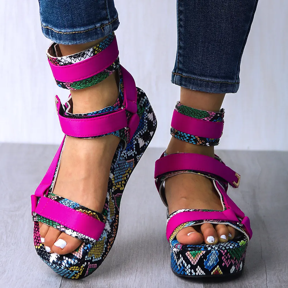 

Women's 2021 Big Size 44 INS HOT Flat Platform Multi Snake Fashion Sandals Summer Shoes