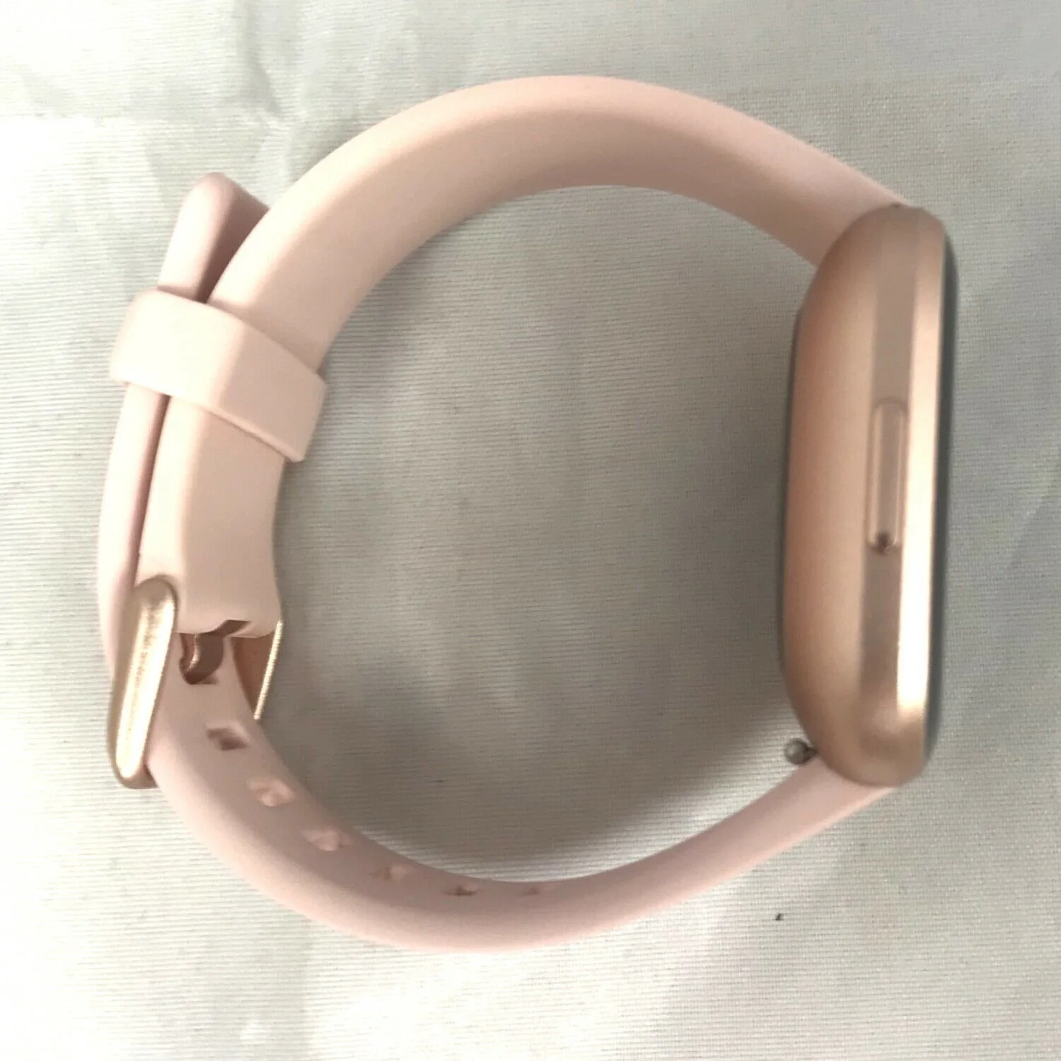 Фитнес-трекер Fitbit Versa 2 розовое золото персик | Электроника