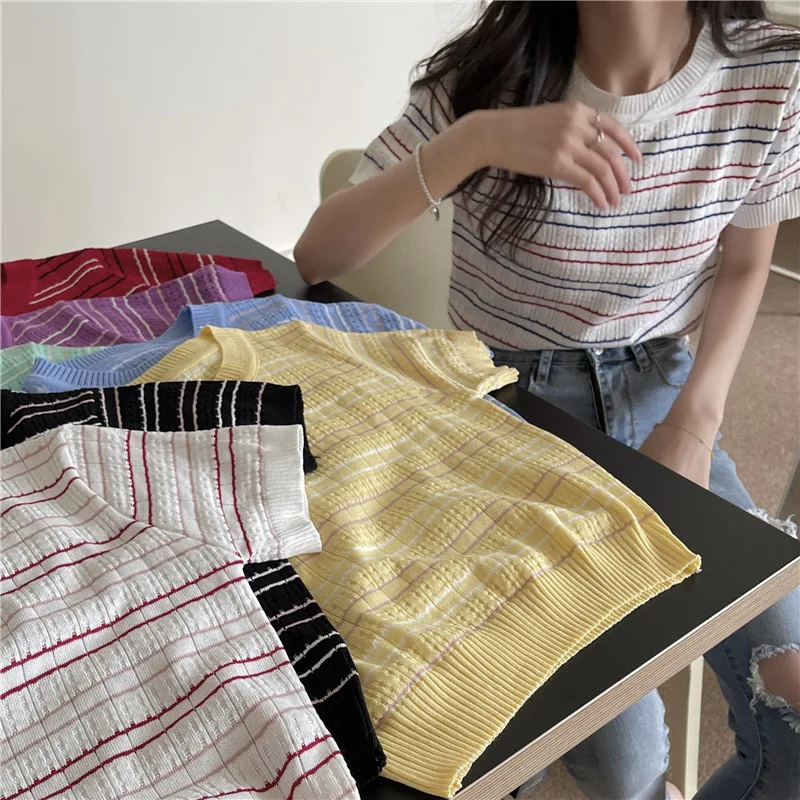 Модные футболки в полоску женская футболка короткий топ со складками вязаный