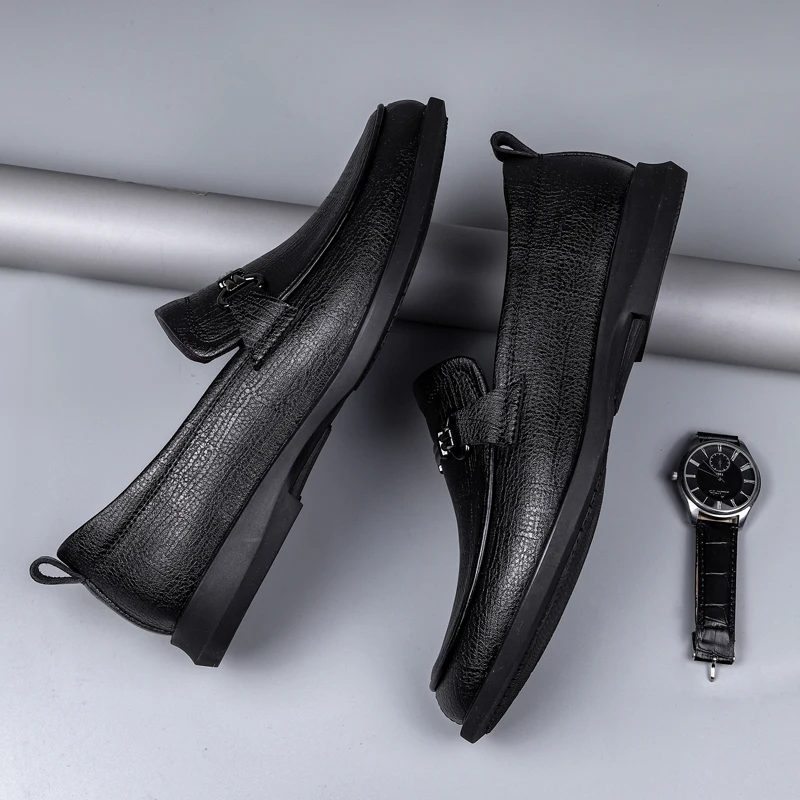 

Genuine Leather Men Casual Shoes Business Soft Sneakers Men Loafers 2021 Breathable Slip on Driving White Shoes Male Flats