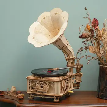 Classic Gramophone with Music - Wooden Model - Building Kits 6