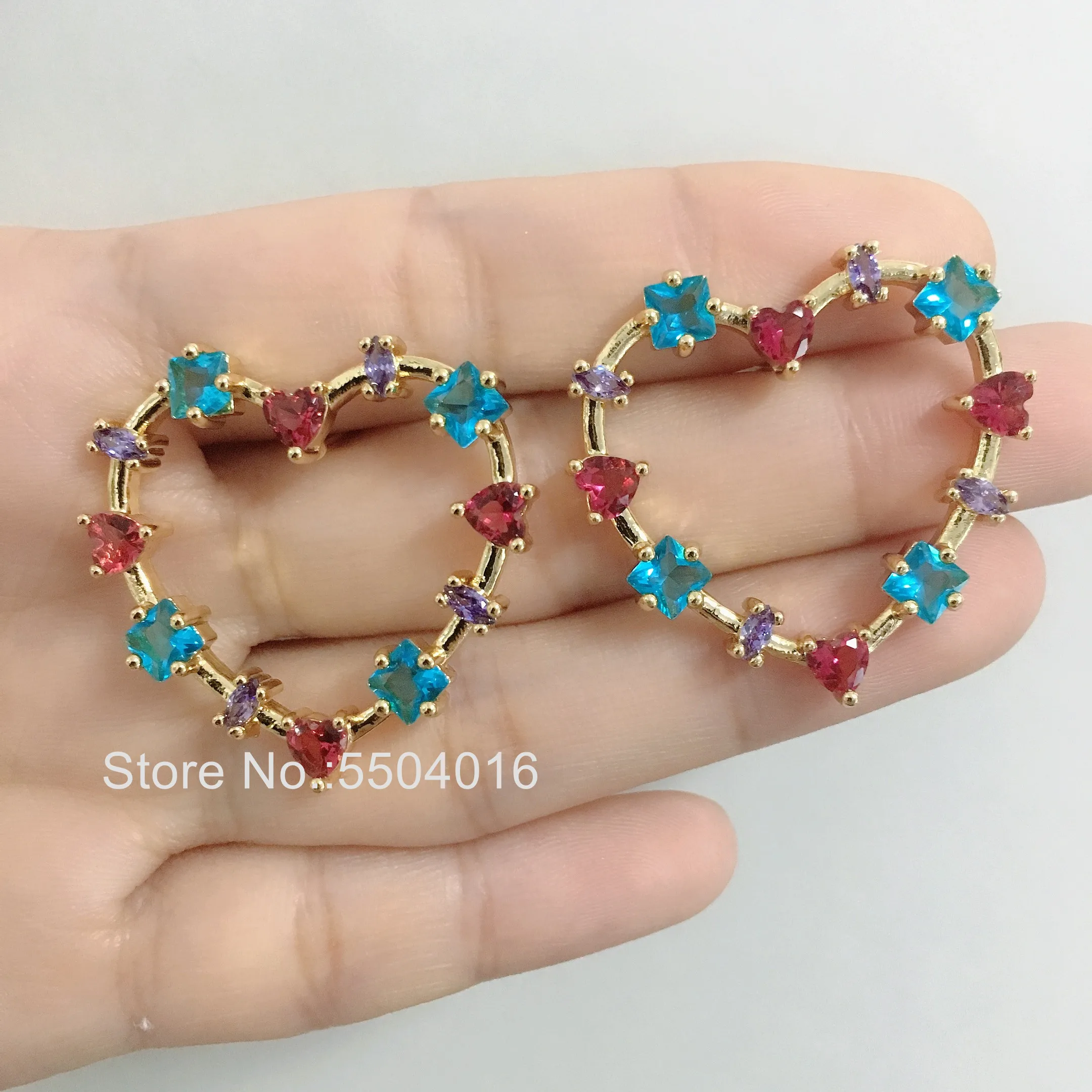 Хорошее качество оптовая продажа 2020 серьги-гвоздики в виде большого сердца с