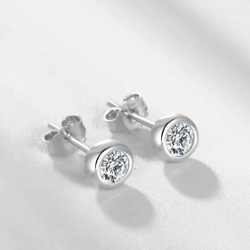 

Серьги-гвоздики женские из серебра 925 пробы с круглыми бусинами из циркония