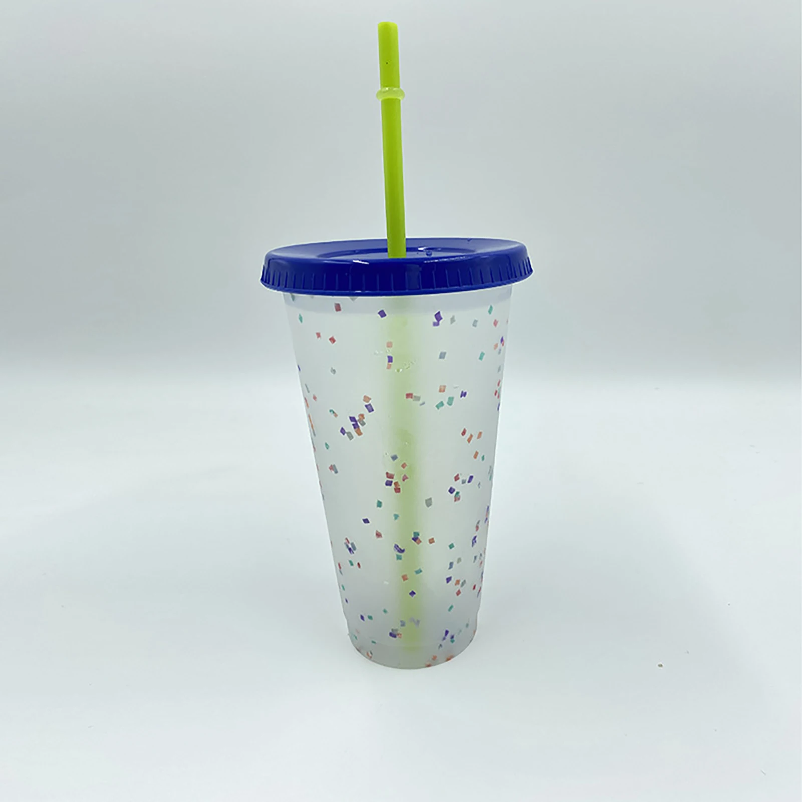 

5Pcs/Set Reusable PP Temperature Sensitive Color Changing Bottle Cup with Straw