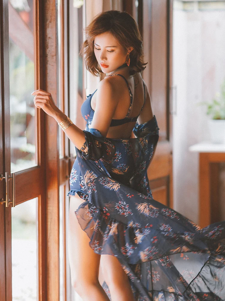 Купальник-бикини женский Элегантный Модный купальный костюм из трех предметов с