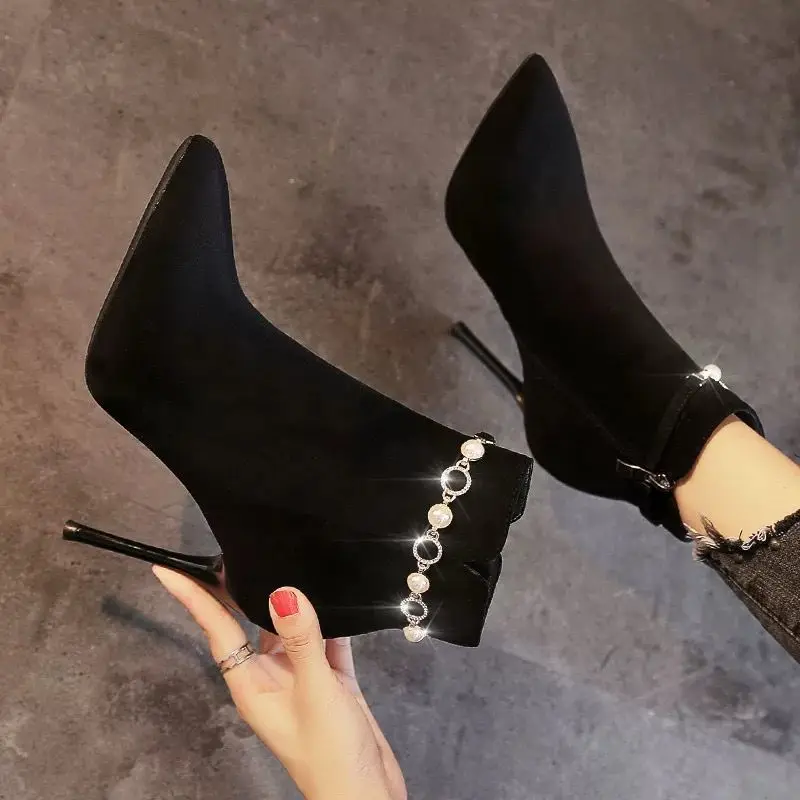 

High Heels Women's New 2021 Korean Stiletto Short Ankle Boots Pointed Toe Fashion Rhinestone Fashion Boots Thin Boots A5-14