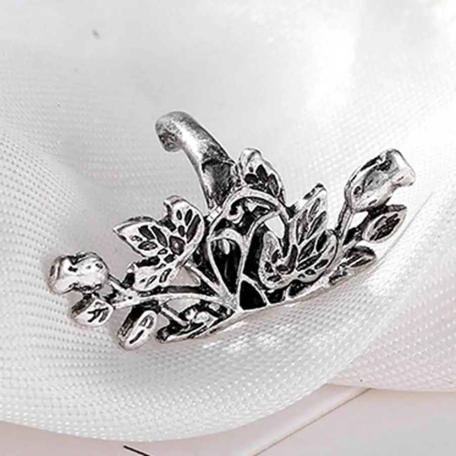 D Silver 1 шт., панк, стальная клипса для ушей, кисточка, цепочка, серьги, крест, подвески, Кафф для ушей, хип-хоп, для женщин, мужчин, серьги, ювелирное изделие, черный, серебряный цвет - Окраска металла: D Silver