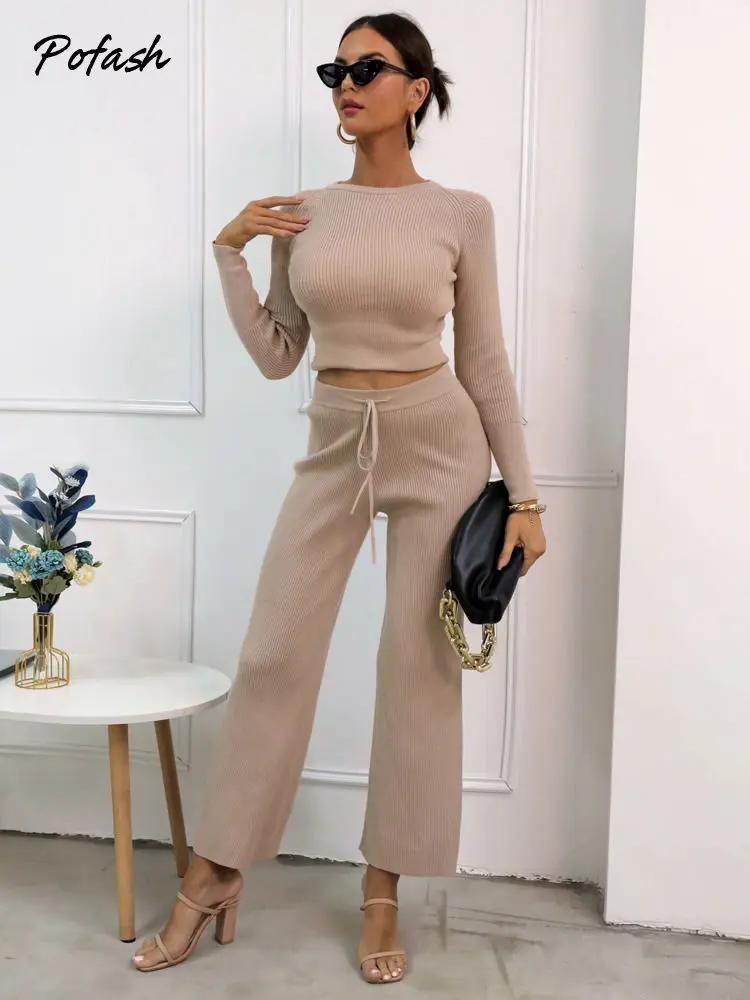 

Женский трикотажный комплект Pofash из двух предметов, топ с круглым вырезом и длинными рукавами и брюки с широкими штанинами, облегающий Повс...