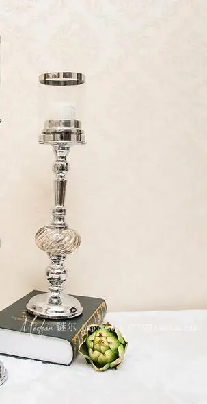 

Vintage Nordic Metal Candlestick Glass Luxury Metal Romantic Wedding Dining Table Candlestick Holder Portacandele Home Decor