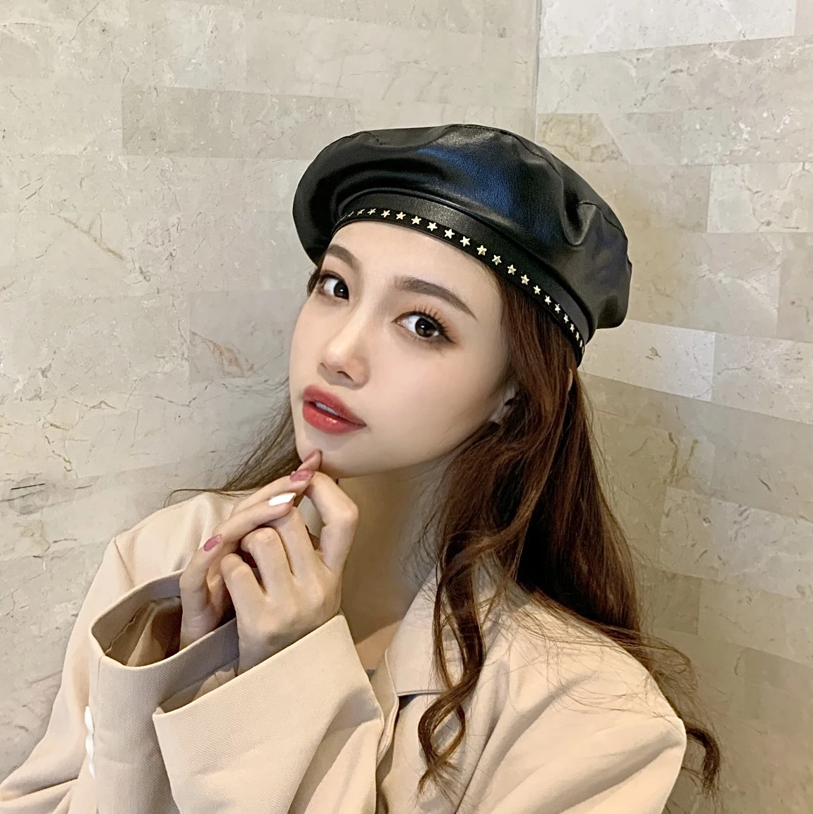 

PU Leather Lolita Beret Hat for Women Fall Winter French Designer British Painter Octagonal Hats Brimless Baret with Stars