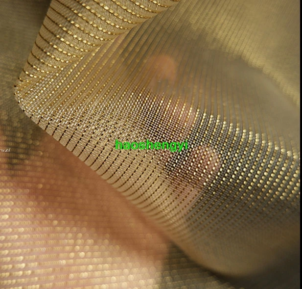 Высококачественная золотистая блестящая жесткая металлическая сетчатая ткань