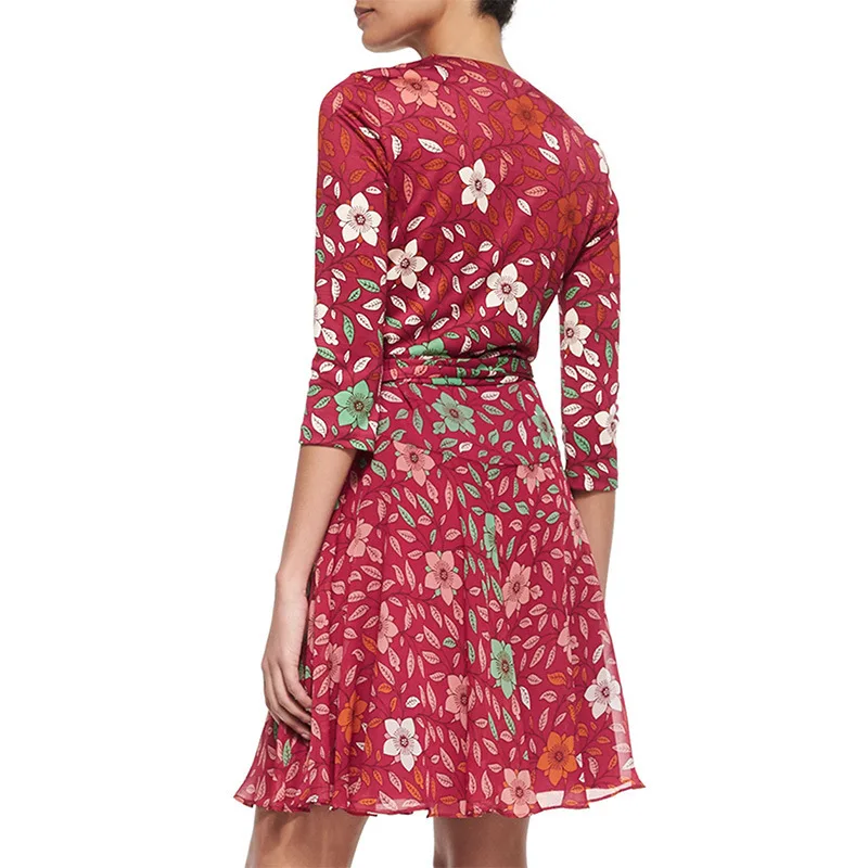 Женское платье новинка 2020 летнее шифоновое с рюшами и цветочным принтом красное
