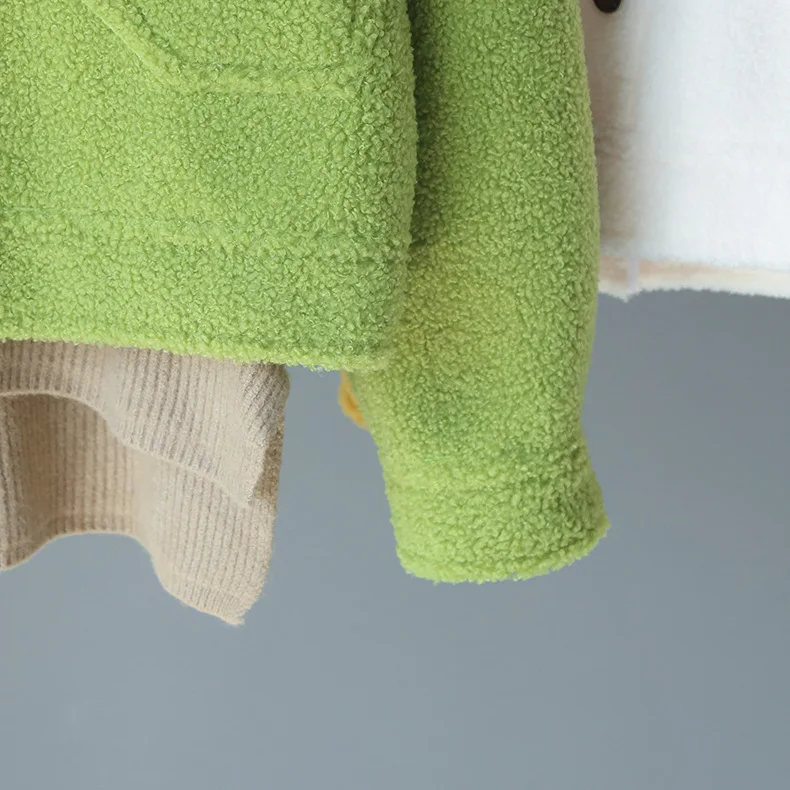 Осенне-зимние модные куртки с длинными рукавами и двойным карманом пуговицами