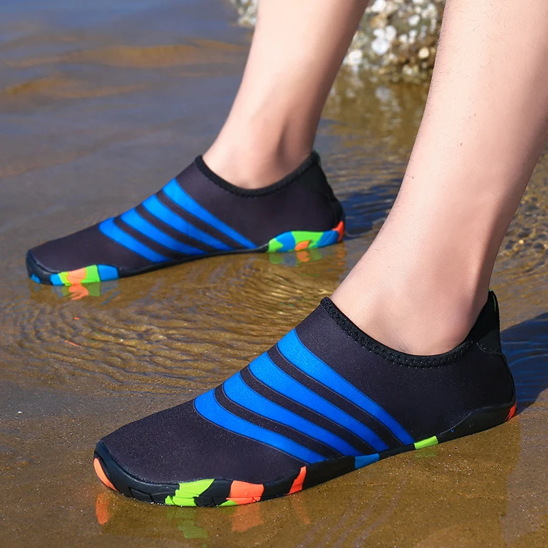 

Unisex fashion Sneakers Beach Water Shoes For Swimming Shoes Women Men Sneakers Diving Barefoot Shoes Slippers For Sea Shoes
