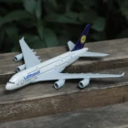 Коллекционная миниатюрная сувенирная модель немецкого авиационного самолета Lufthansa Airlines, модель самолета из сплава, 15 см, миниатюрное сувенирное украшение
