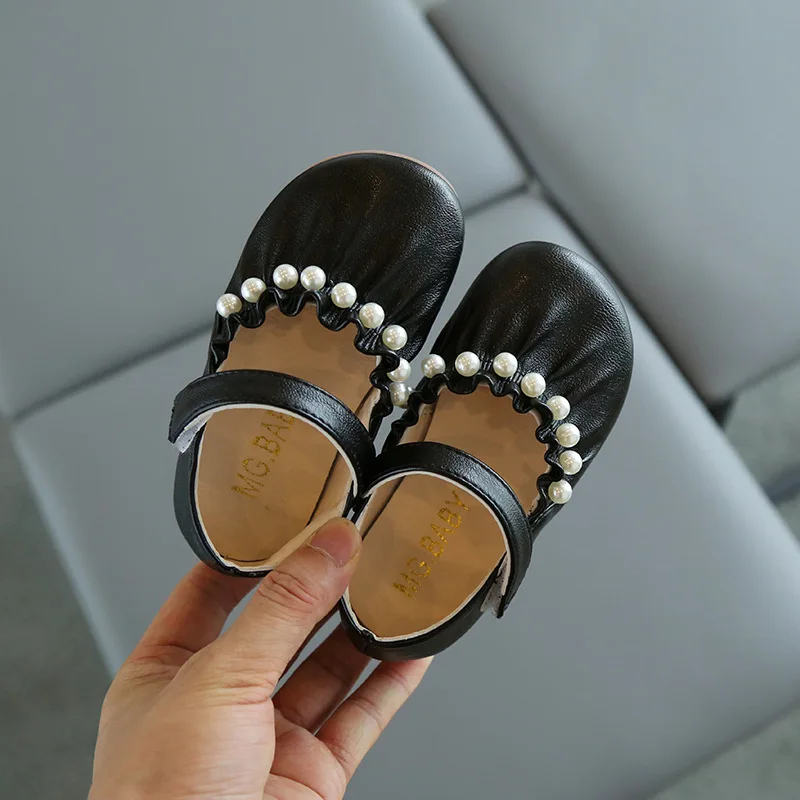 Zapatos de princesa de Chica Elegante dulce para ni&ntilde;os peque&ntilde;os, calzado de verano con suela suave de Velcro, zapatos de perlas de cuero PU, novedad de 2021-3