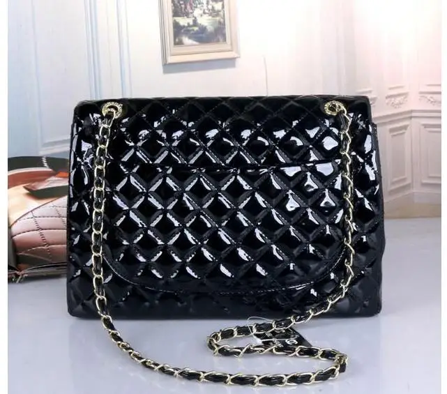 

2021 Fashion Classic Women's Bag Shoulder Messenger Bag Wallet