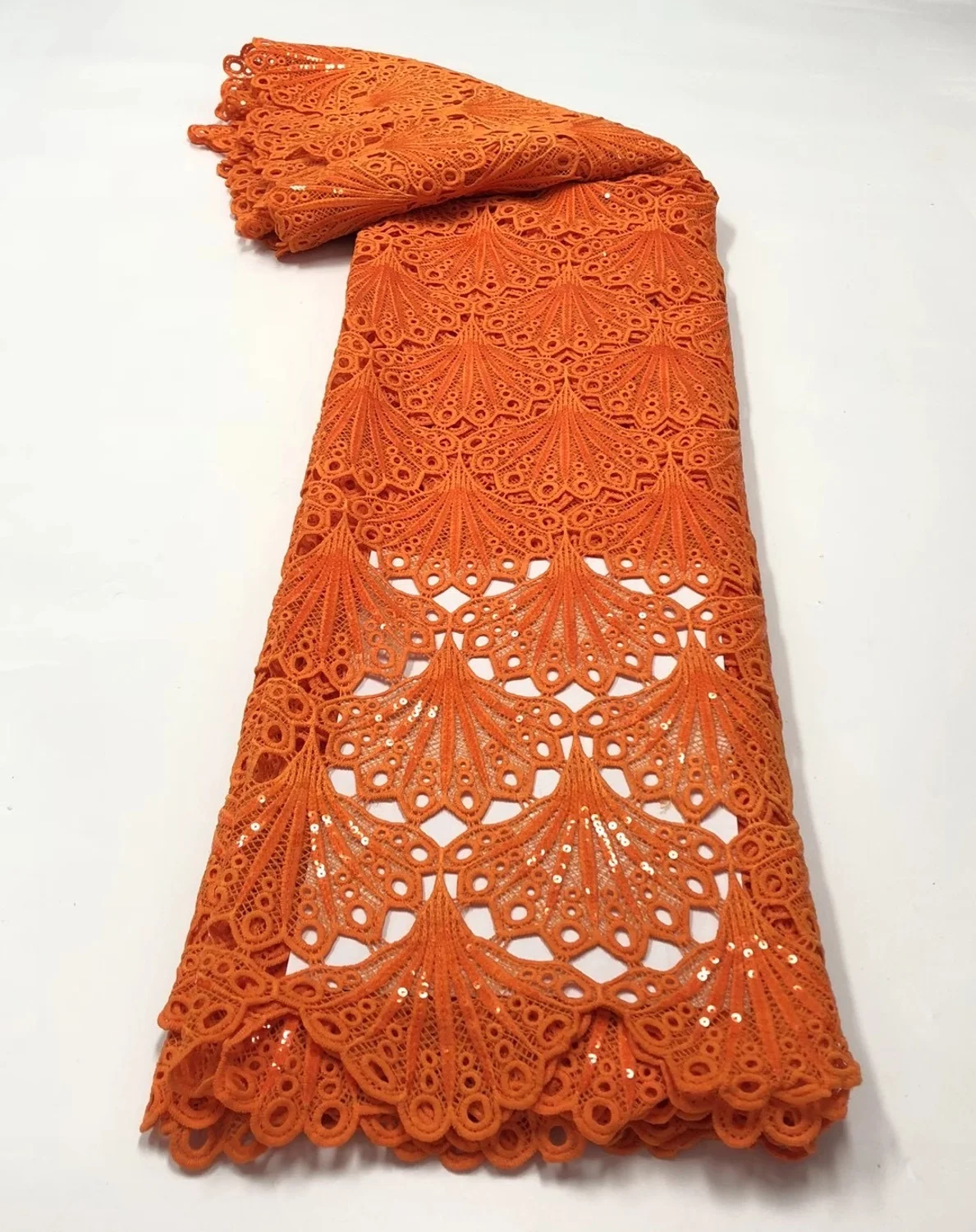 

2020 Popular African Cord Lace Fabric French High Quality Sequins Guipure Lace Nigeria Water Soluble Cord Lace for Wedding Dress