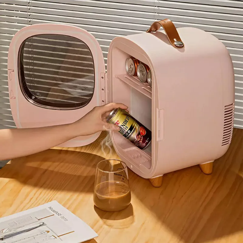Портативный автомобильный мини холодильник 8L с морозильной камерой