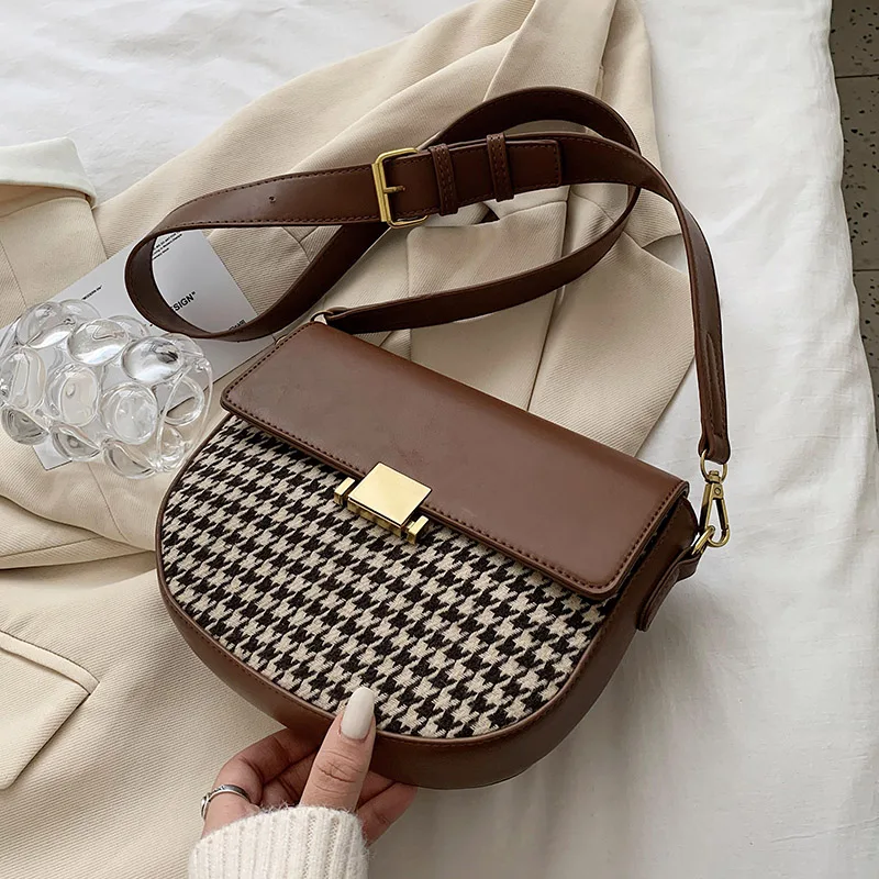 

VeryMe Women Crossbody Bag Semicircle Pack Soft Leather Shoulder Pack For Lady Retro Fashion Small Tote Bag New Handbag Designer