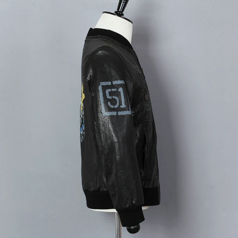 Мужская приталенная куртка-бомбер из натуральной овчины Черная бейсбольная