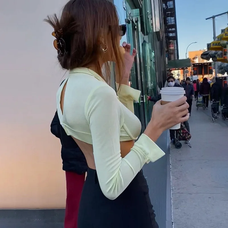 Футболка женская однобортная с длинным рукавом пикантный укороченный топ