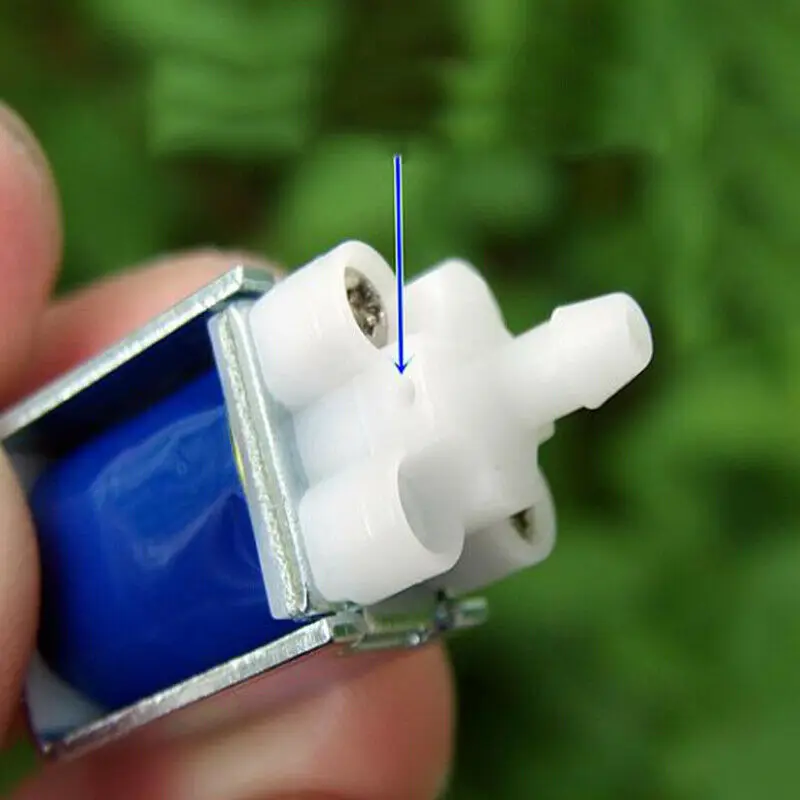 Электромагнитный клапан для воздушного насоса нормально открывающийся 3-5 в пост.